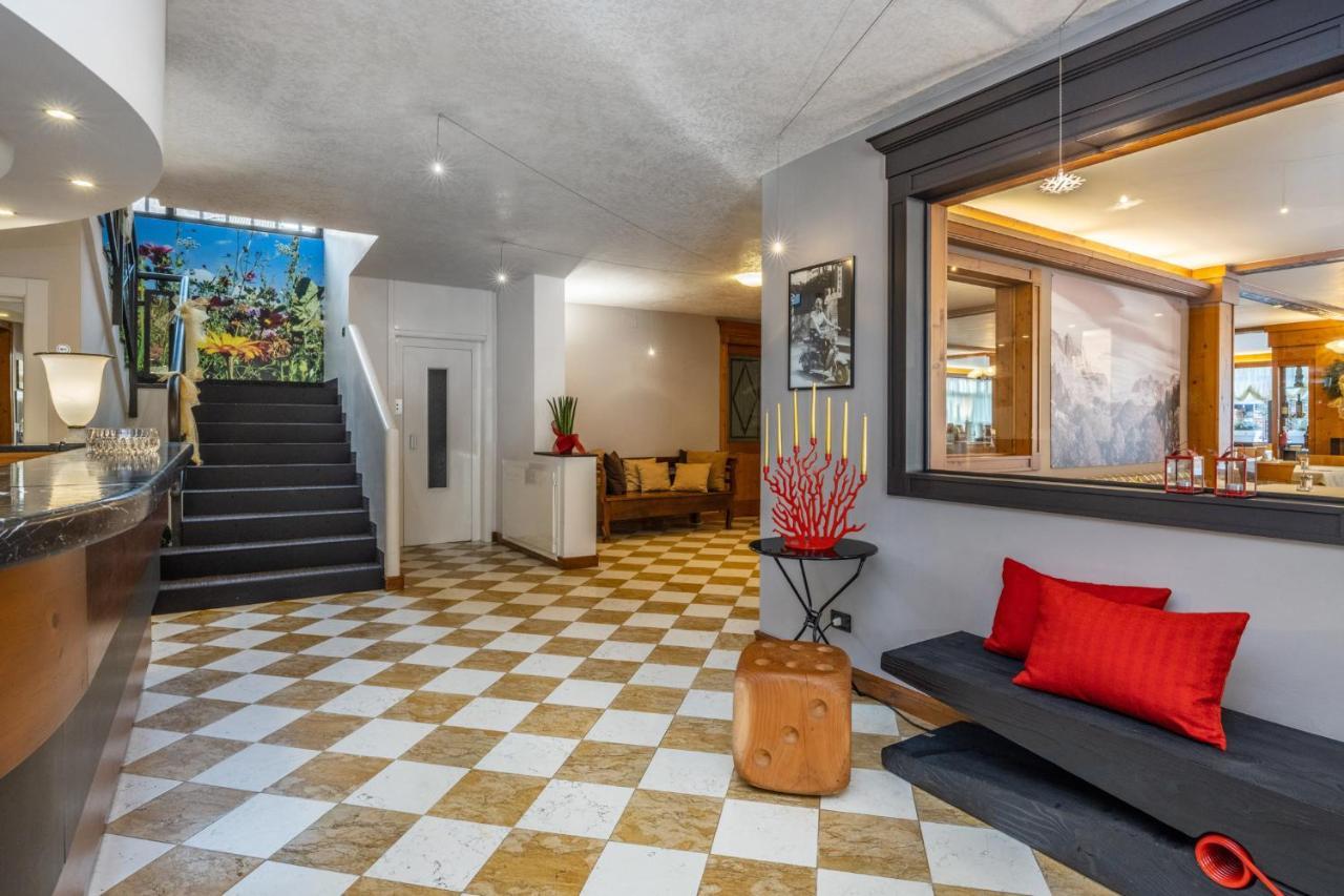 Pippo Hotel Terzolas Zewnętrze zdjęcie